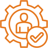 Icône d’un expert dans une roue crantée avec une coche, symbolisant l’accompagnement et l’écoute personnalisée.
